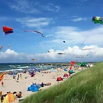 In Ko Obrzeg Near Baltic Daire