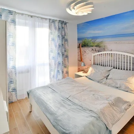 Apartament Flats, *