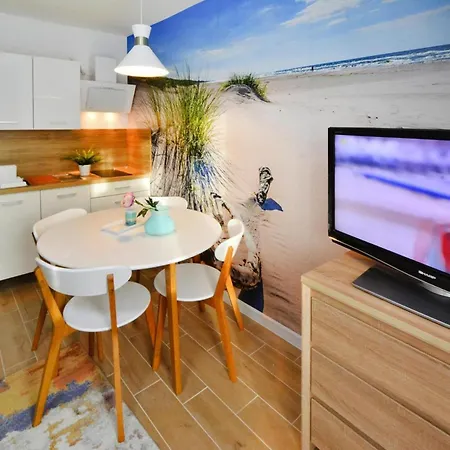 In Ko Obrzeg Near Baltic Apartamento *